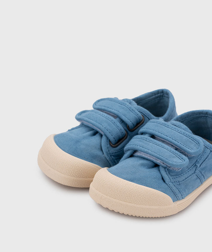Igor Lona V. Jeans