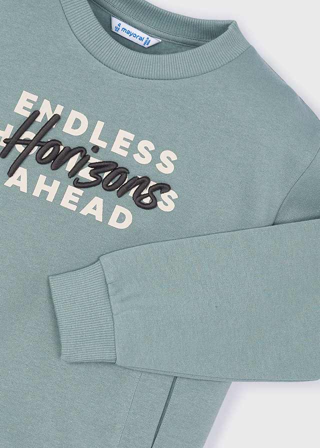 Sweat bordado