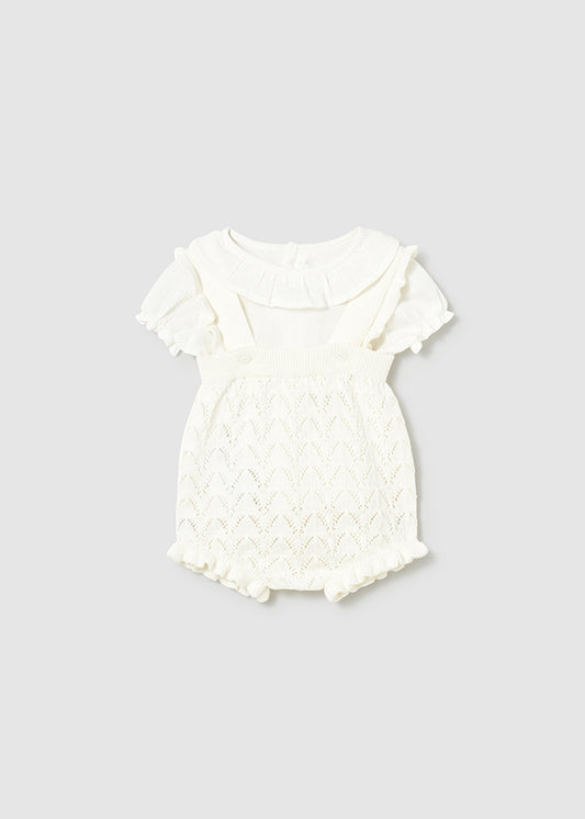 Mayoral Conjunto jardineira tricô e blusa recém nascida